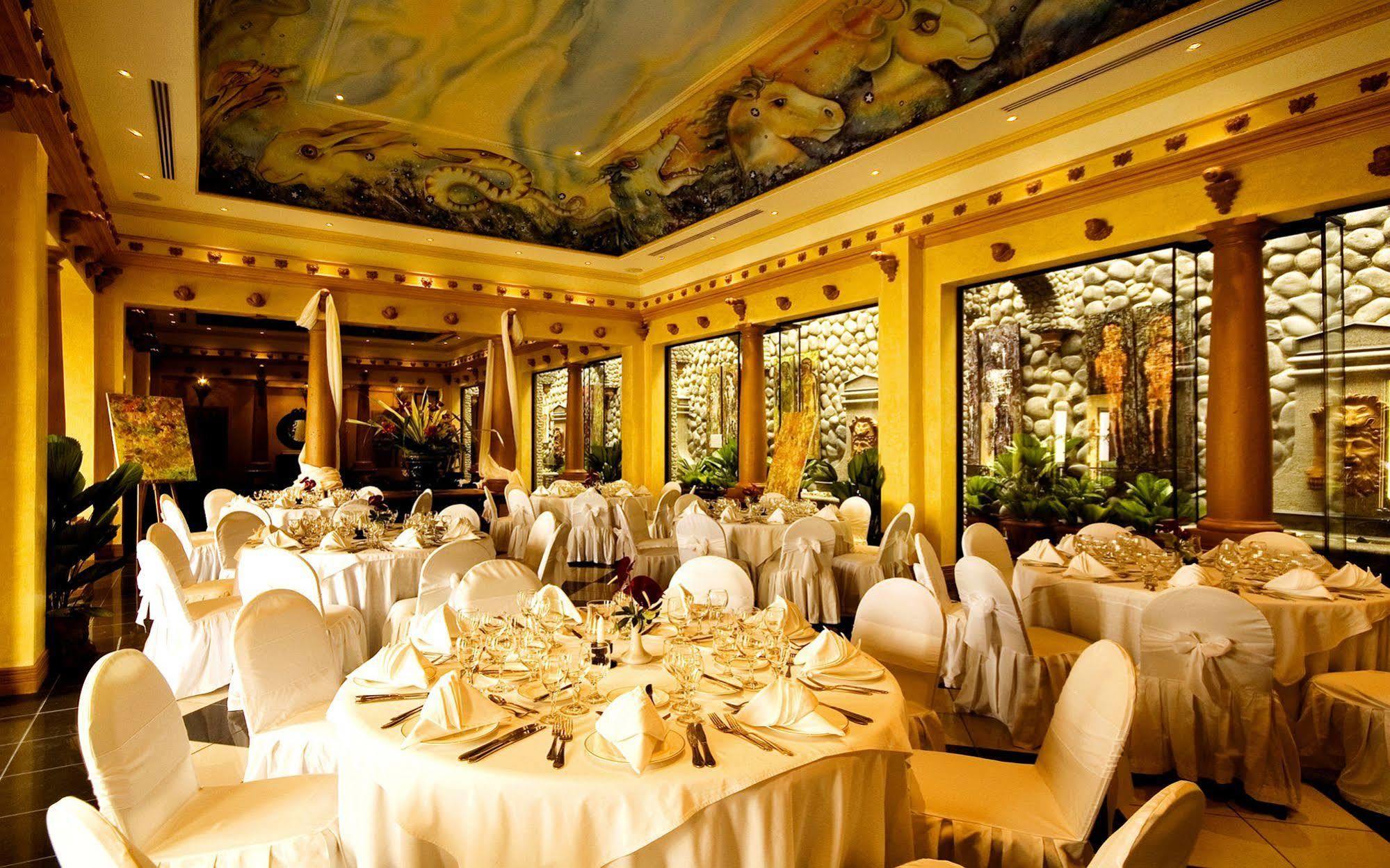 Zephyr Palace Luxury Hotel Jaco Exterior photo